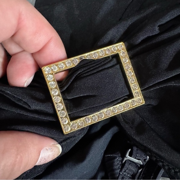 Gottex women's black one-piece swimsuit rhinestone buckle removable straps Size6 - Picture 4 of 5